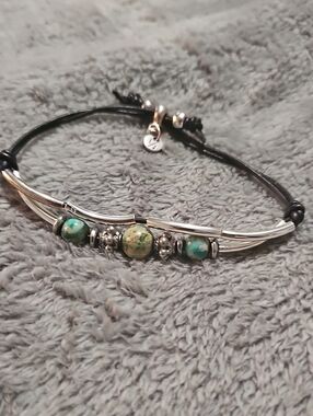 Lizzy James Adustable Bracelet  Turquoise Green Colored Beads Silver Tone